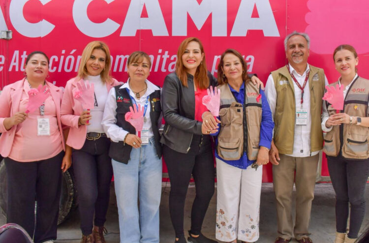 San Cristóbal se viste de rosa