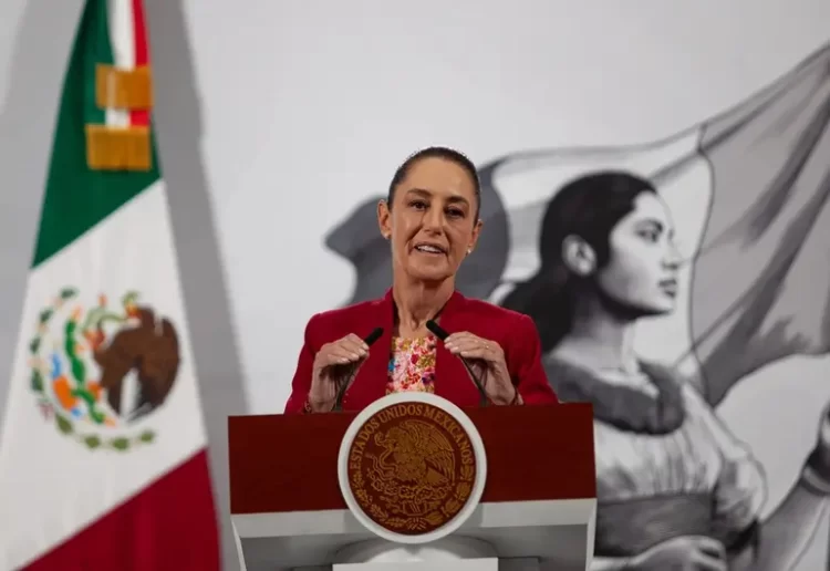 Sheinbaum habló con Trump sobre barreras comerciales; aplazan imposición de aranceles