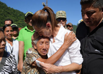 Recorre Presidenta Claudia Sheinbaum, por tercera vez, las zonas afectadas por lluvias