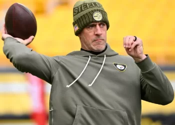La presión crece para Steelers… ¿Aaron Rodgers volverá este fin de semana?