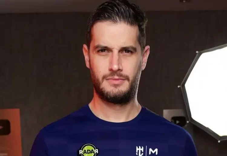  Adrián Marcelo aclara su estado de salud