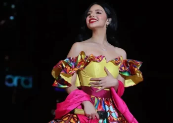 Ángela Aguilar rompe el silencio sobre conciertos vacíos y la ausencia de Nodal