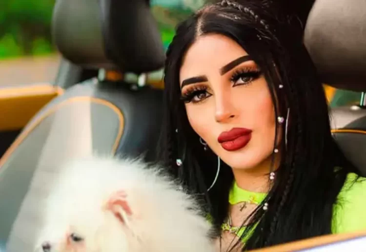 Bellakath enfrenta críticas por comentario serofóbico tras el Flow Fest