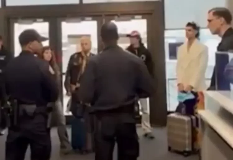 Ca7riel y Paco Amoroso son retenidos en EU tras grabar video durante vuelo