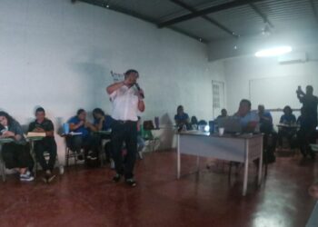 Actualizan a personal del CECyT 46 en estrategias de Educación Dual