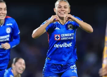 Cruz Azul empata a Tigres y mantiene viva la semifinal en CU