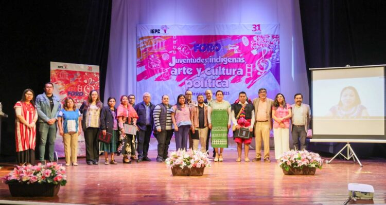 Nuestro compromiso es construir una democracia incluyente: Marina López