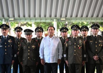 Eduardo Ramírez asiste a Ceremonia de Ascensos 2025 de la Sedena