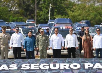 ERA fortalece la seguridad municipal con entrega de patrullas y equipamiento