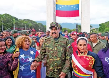 Efectos de la presión de EU: España llama a no viajar a Venezuela tras alertas