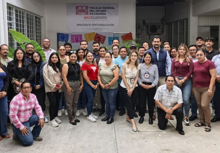 FGE y el Comité Internacional de la Cruz Roja capacitan sobre la atención de las personas desaparecidas y sus familias