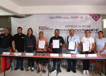 Icheja fortalece la educación con firma de convenios en Tecpatán y Copainalá