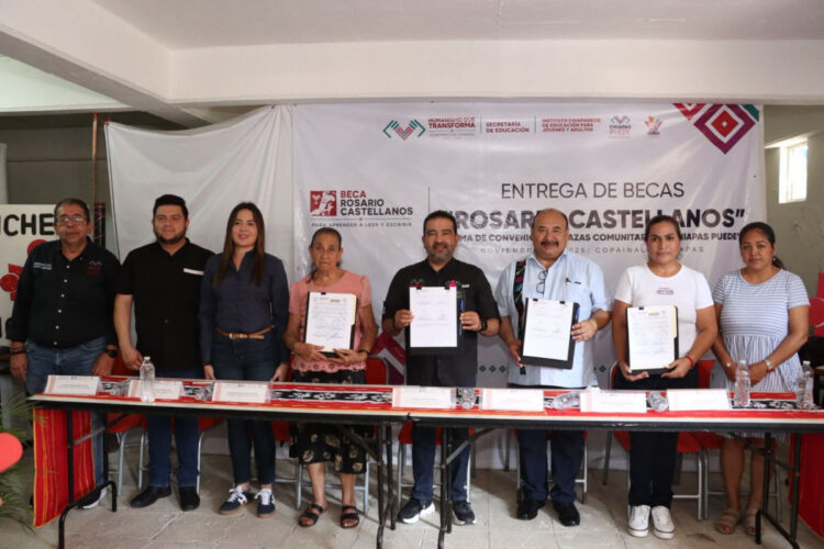 Icheja fortalece la educación con firma de convenios en Tecpatán y Copainalá