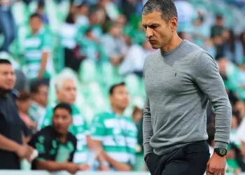 Jaime Lozano deja de ser entrenador de Pachuca