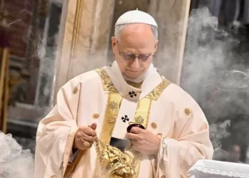 El papa León XIV denuncia el trato “irrespetuoso” a migrantes en EU