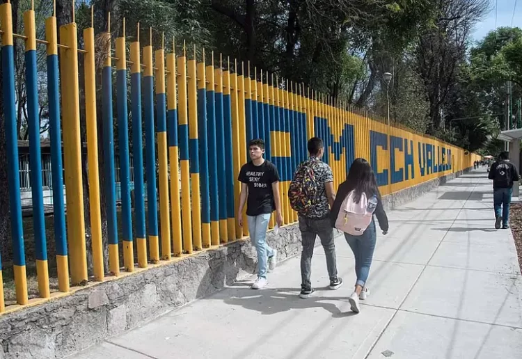 Nuevo incidente en un CCH desata indignación; reviven tensiones en la UNAM