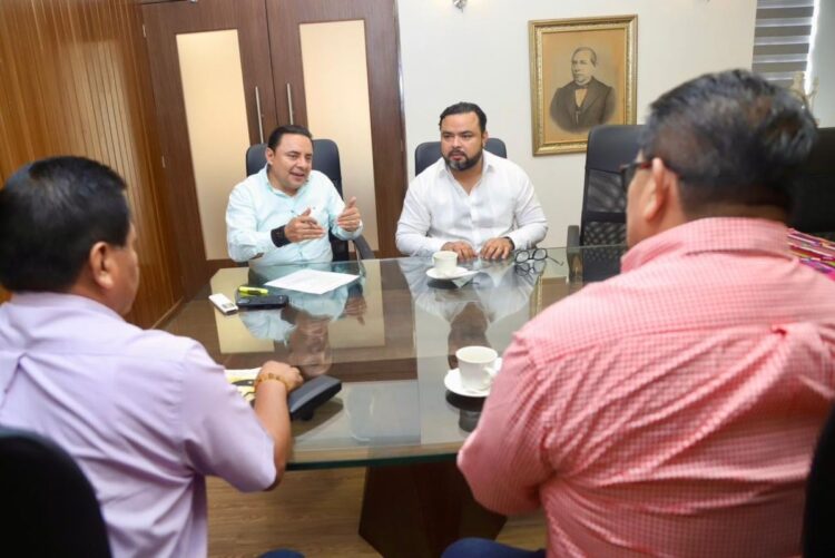 Moreno Guillén reafirma su apertura con los distintos sectores de la sociedad