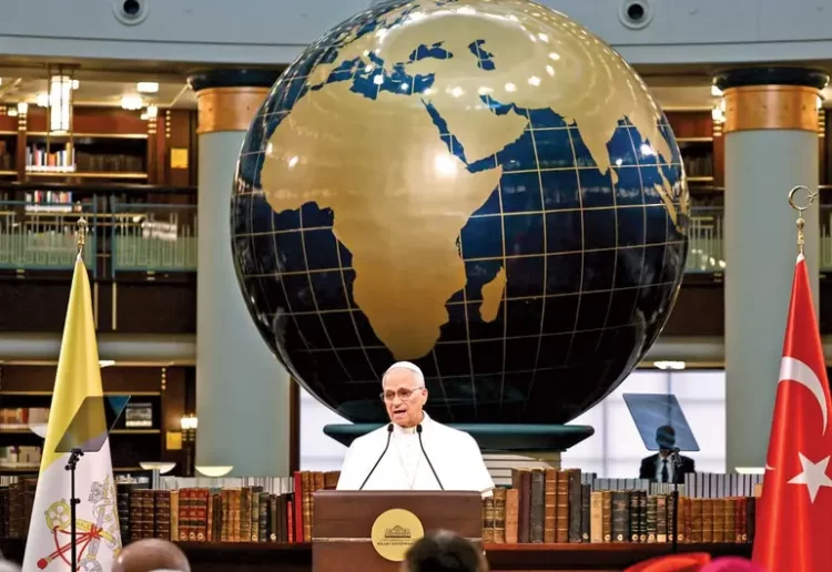 Primer viaje apostólico del papa; ‘Está en juego el futuro de la humanidad’: León