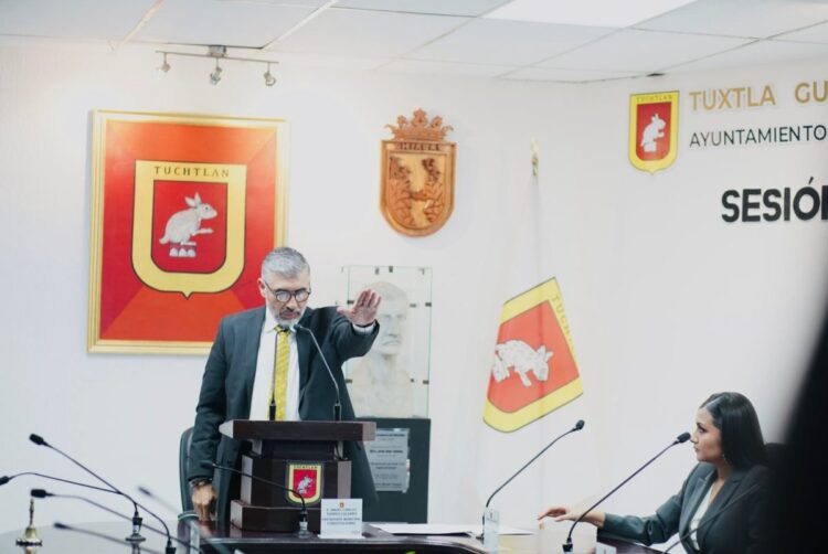 Se pediría la revocación de mandato para Ángel Torres