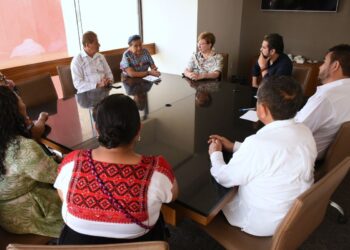 Premio Nobel de la Paz reconoce esfuerzo del Gobierno por alfabetizar a mujeres indígenas