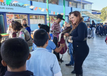 Presidenta Fabiola Ricci reafirma su compromiso con la niñez de SCLC