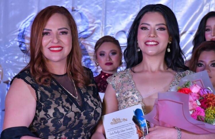 Sancristobalense es coronada Reina de Reinas Chiapas 2025