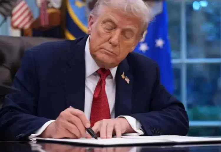 Senado de EU logra acuerdo provisional para poner fin al cierre del gobierno más largo en la historia