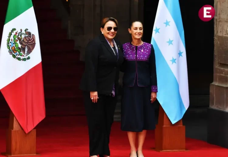 Sheinbaum se reúne con Xiomara Castro en Palacio Nacional
