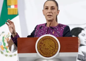 ‘No había razón para cerrar las carreteras’, dice Sheinbaum sobre bloqueos de transportistas