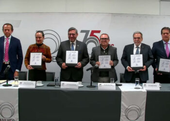 Suscribe UNACH convenio con la Comar