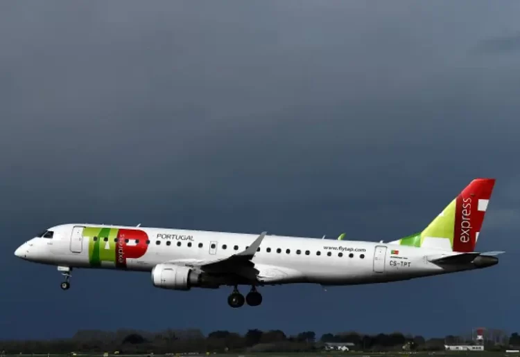 Venezuela vuelve a exigir que se reanuden vuelos tras suspensión masiva