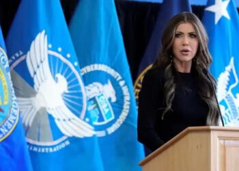 No puede tolerarse la actividad ilegal de Maduro: secretaria de Seguridad de EU