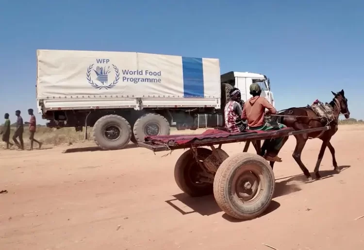 Ataques con drones cobran la vida de más de 100 personas en Sudán; entre ellas 63 niños