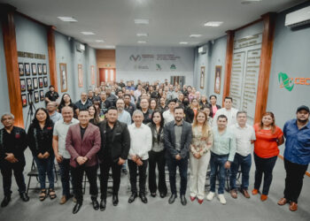 Cecytech fortalece el desarrollo humano del personal con el taller ‘Superviviendo’