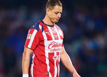 Chivas anuncia que Javier “Chicharito” Hernández está fuera del equipo