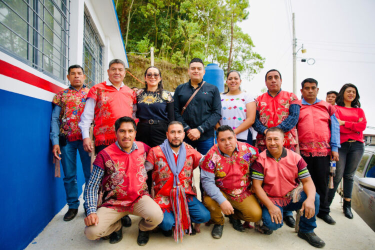 Más Infraestructura educativa en planteles de zonas indígenas es sinónimo de justicia social: Figueroa