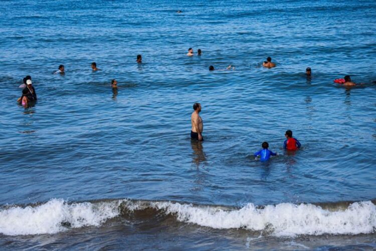 ¡Aguas! Cofepris publica lista de playas mexicanas no aptas para bañistas en invierno
