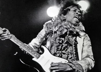 Miles de músicos podrían reclamar pagos si esta demanda por Hendrix prospera
