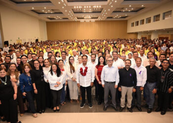 Eduardo Ramírez llama a redoblar esfuerzos para transformar vidas a través de la alfabetización