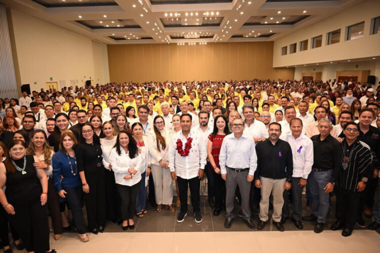 Eduardo Ramírez llama a redoblar esfuerzos para transformar vidas a través de la alfabetización