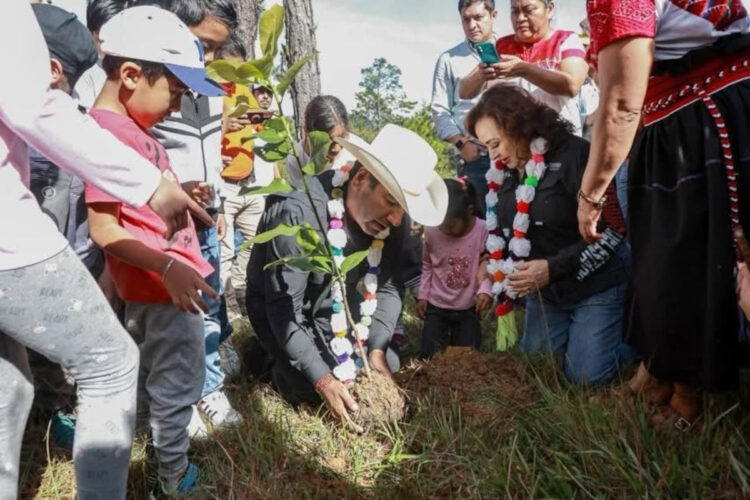 Eduardo Ramírez consolida nuevas Áreas Naturales Protegidas en Jitotol
