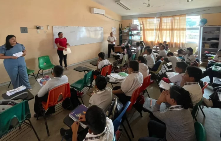 Fiscalía de Distrito Fraylesca brinda pláticas sobre violencia familiar, delitos sexuales y bullying