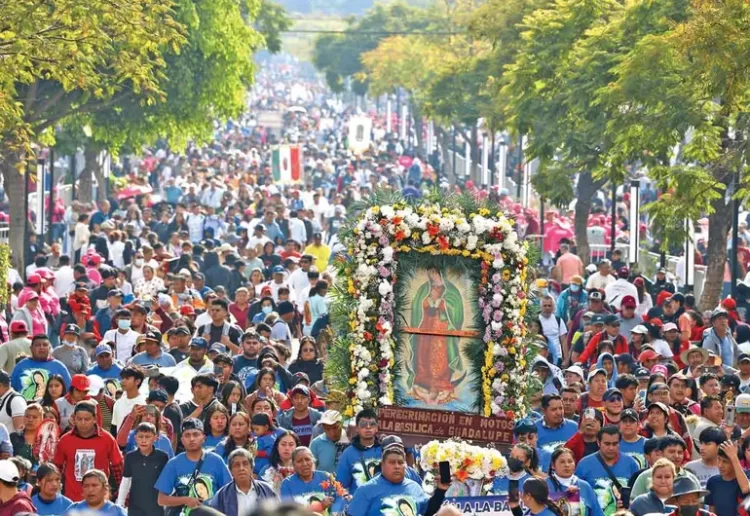 Con un aforo acumulado de 8 millones de fieles; millones de historias en la Basílica de Guadalupe