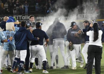 Guasave se mete a playoffs con walkoff y se definen los ocho clasificados