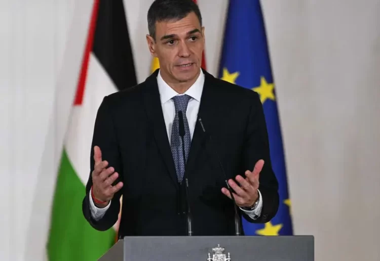 Pedro Sánchez considera “inaceptables” ataques de EU frente a costas de Venezuela