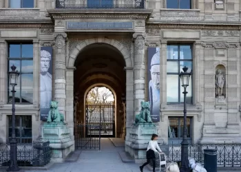 Robo de joyas en el Louvre pudo evitarse por solo 30 segundos