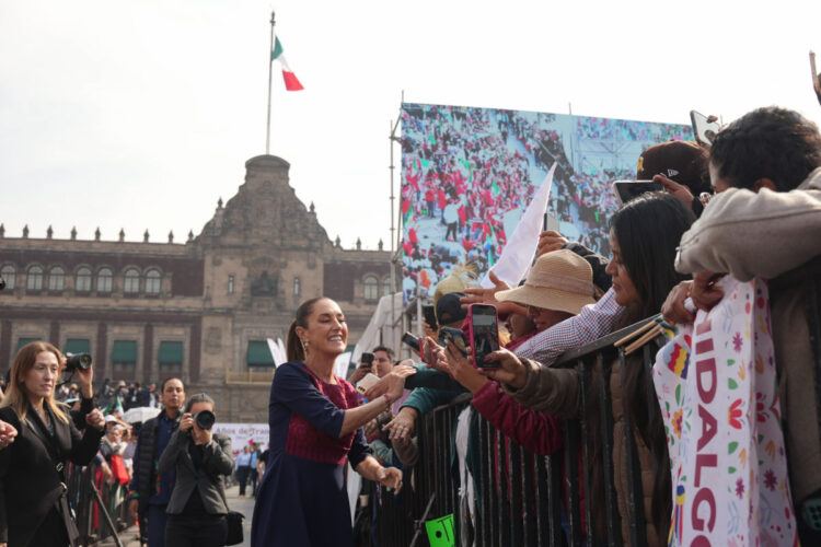 México avanza con dignidad, con justicia, con unidad y con la fuerza invencible de su pueblo: Sheinbaum