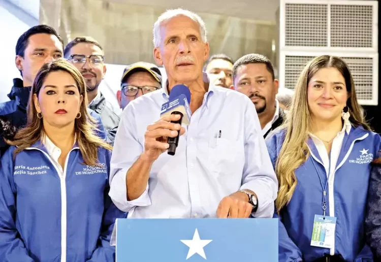 ‘Tito’ Asfura, candidato favorito de Trump lidera la elección presidencial