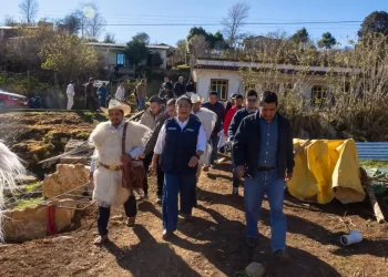 CEAS supervisa avances en obras de agua potable y saneamiento en comunidades de la región Altos
