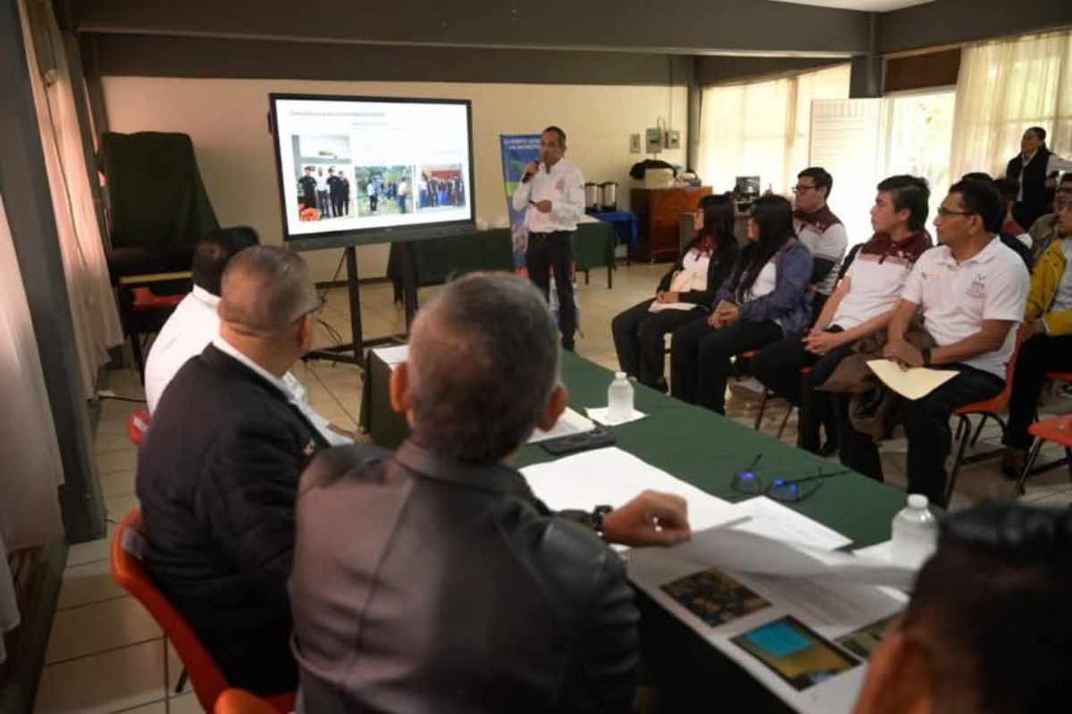 Cecytech impulsa investigación científica como eje de formación educativa